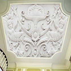 Traditional Ceiling Wallpaper